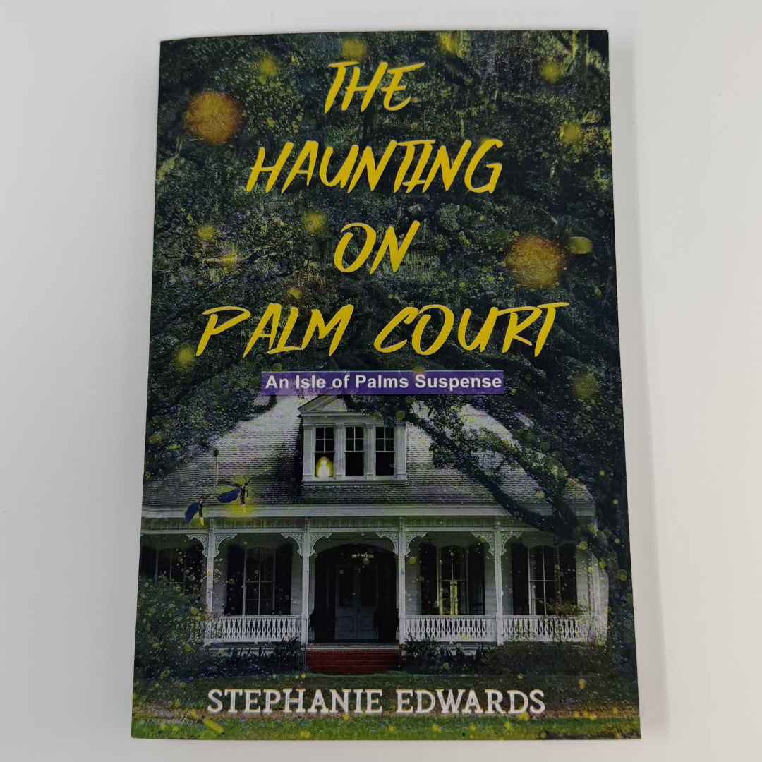 Book cover of 'The Haunting on Palm Court' by Stephanie Edwards with a house and tree design.